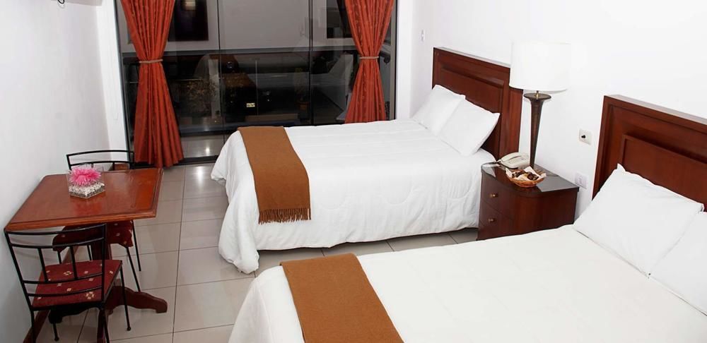 Mc Hotel Ика Екстериор снимка